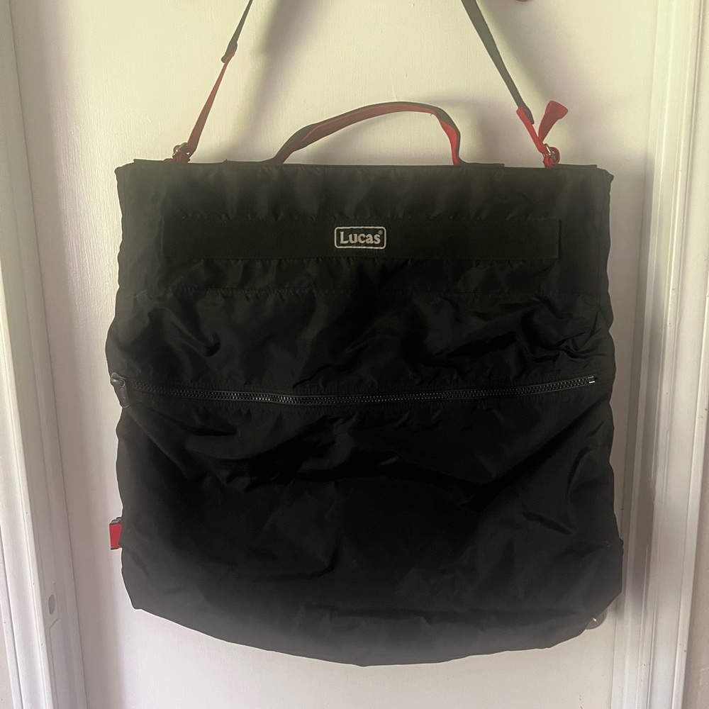 Lucas Black Garment Bag with Red Trim – Travel Luggage